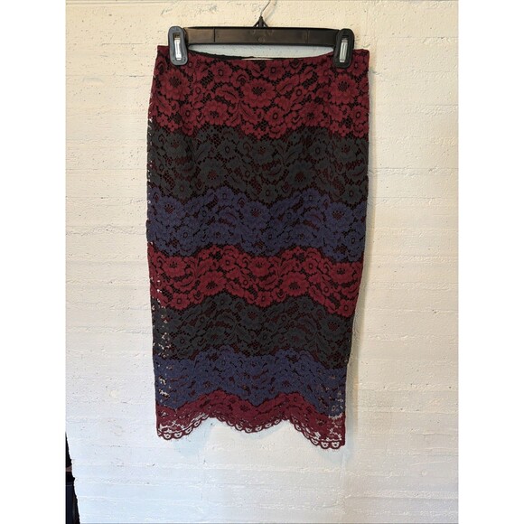 Paris Rock n' Roll Designer Sandro Julee lace pencil skirt Small - Picture 4 of 9